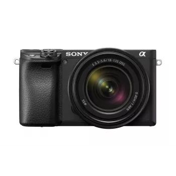 Sony α 6400 + SEL18135 MILC 24,2 MP CMOS 6000 x 4000 Pixel μαύρο