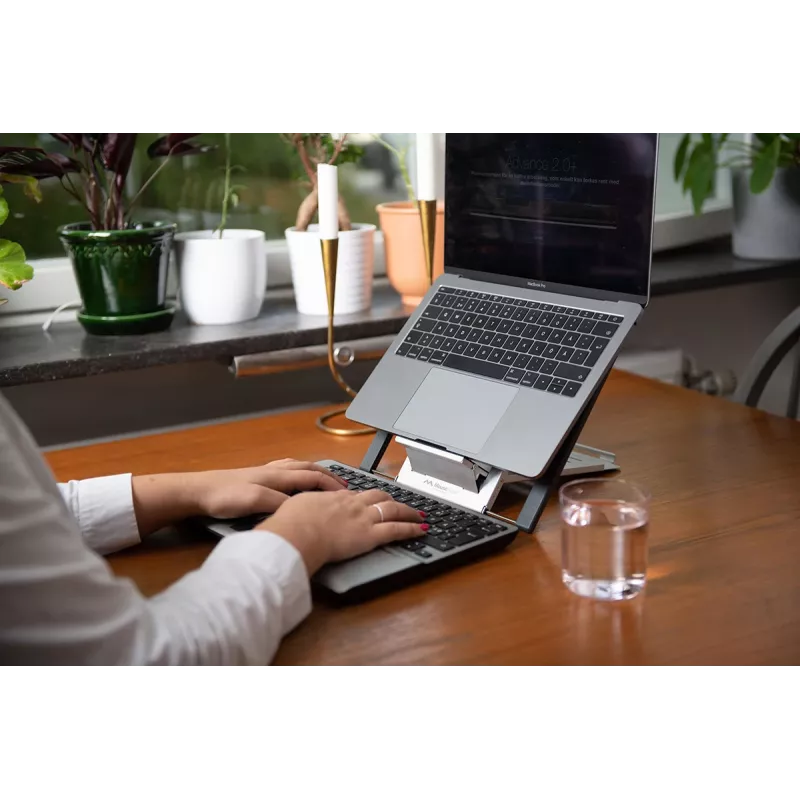 Βάση laptop Mousetrapper μαύρη/ασημί