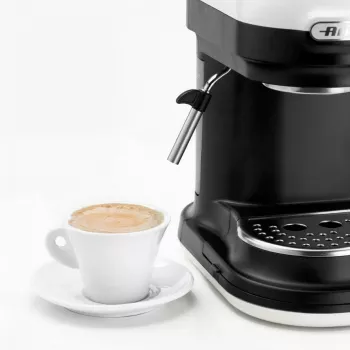 Ariete 1318 Moderna Μηχανή εσπρέσο με ενσωματωμένο μύλο καφέ, για κόκκους καφέ και αλεσμένο καφέ, Ακροφύσιο αφρού γάλακτος για Cappuccino, Φίλτρα 1 και 2 φλιτζανιών, 1080 W, 800 cc, Λευκό