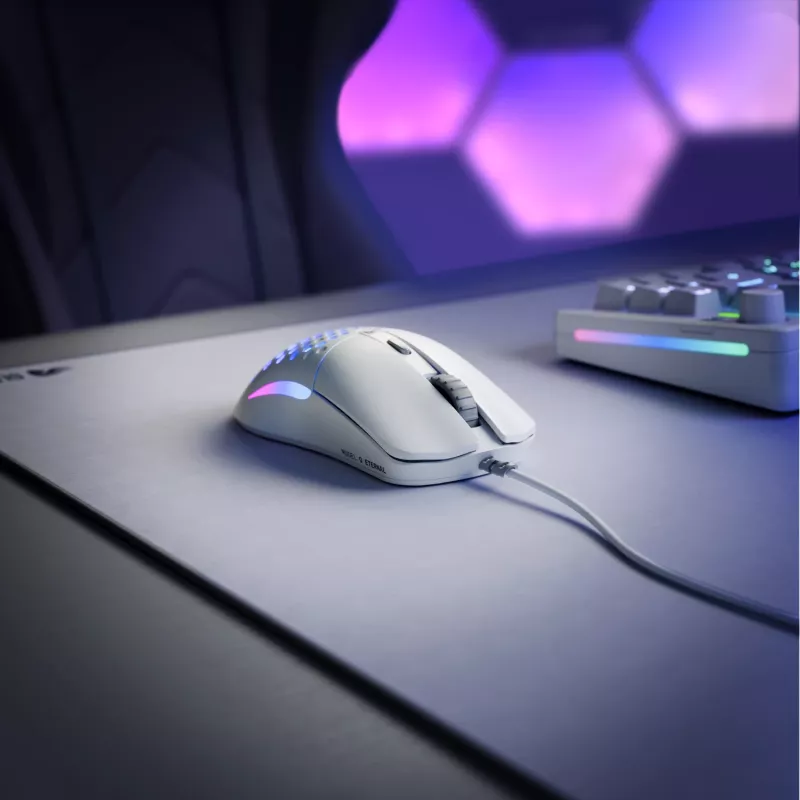 Glorious Gaming Model O Eternal Ποντίκι Δεξιόχειρας USB Type-A Οπτικό 12000 DPI