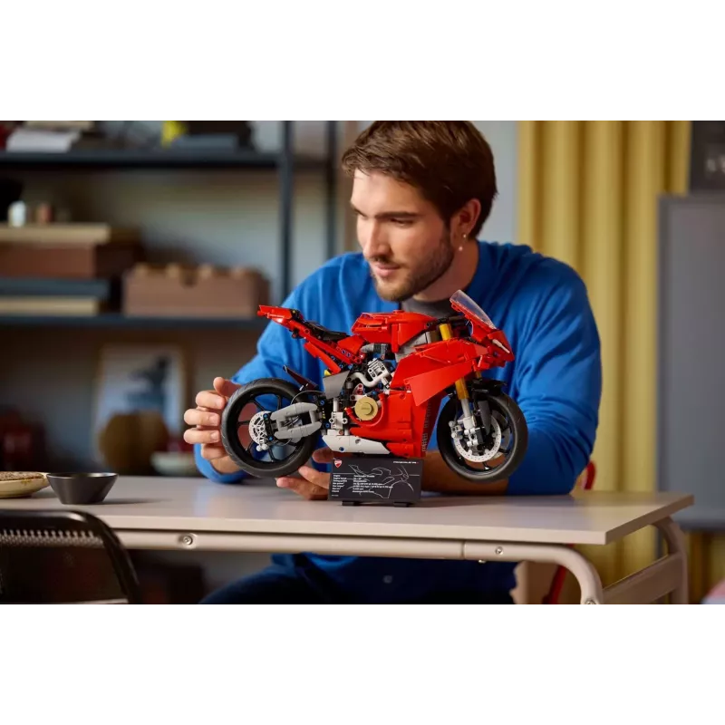 LEGO TECHNIC 42202 Ducati Panigale V4 S μοτοσυκλέτα
