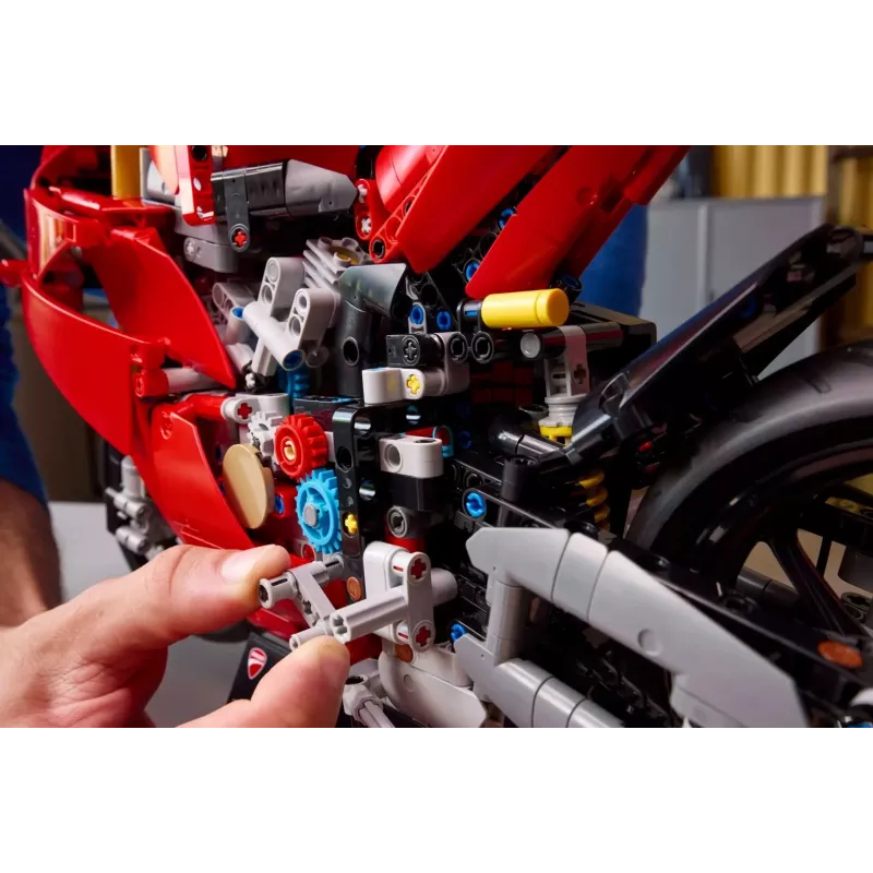 LEGO TECHNIC 42202 Ducati Panigale V4 S μοτοσυκλέτα