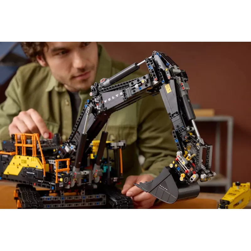 LEGO TECHNIC 42215 Volvo EC500 Hybrid Excavator