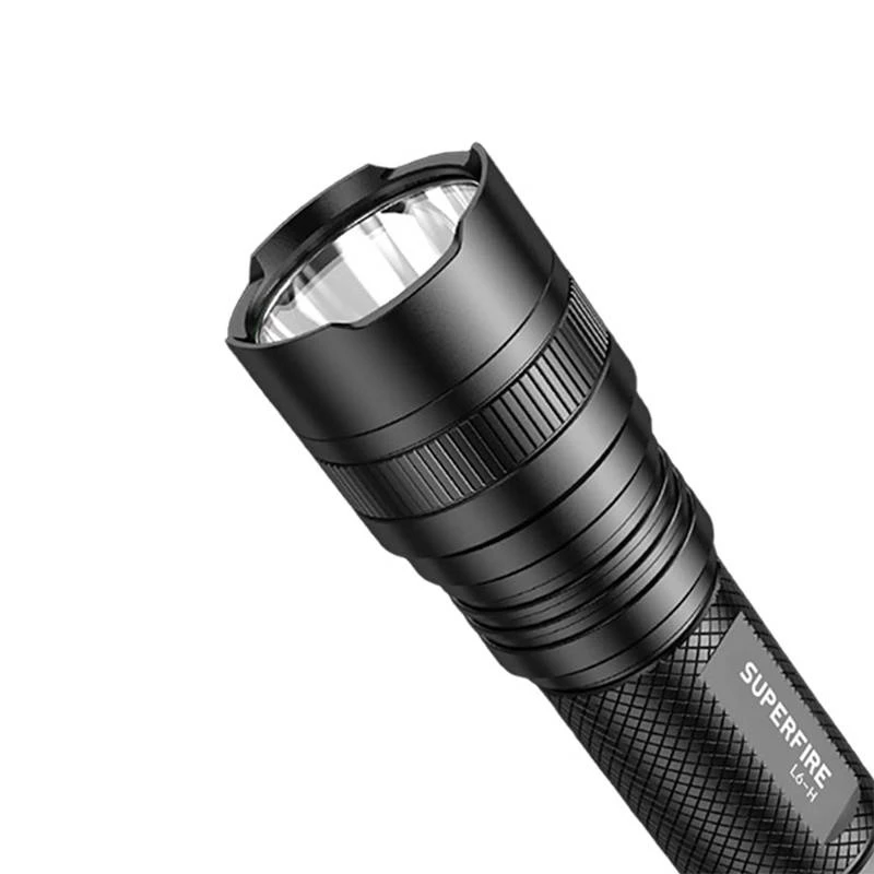 Φακός Superfire L6-H — εύχρηστος φακός LED 900 lm, 15 W