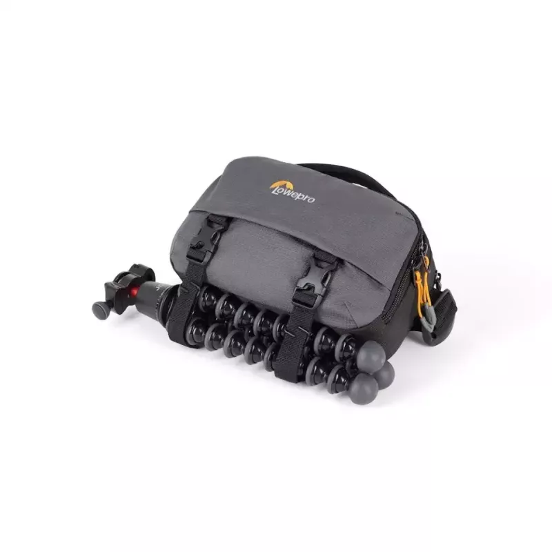 Τσάντα sling Lowepro LP37467-PWW γκρι λουρί ώμου