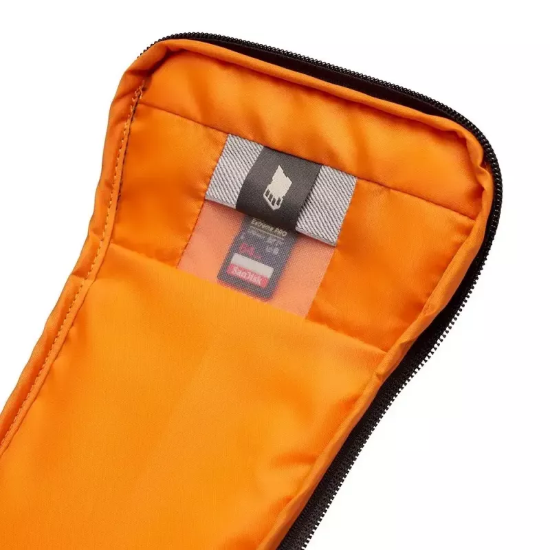 Συμπαγής θήκη Lowepro GearUp Creator Box M II μαύρο γκρι