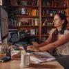 Poly Voyager Focus 2 πιστοποιημένο για Microsoft Teams USB-A ακουστικό