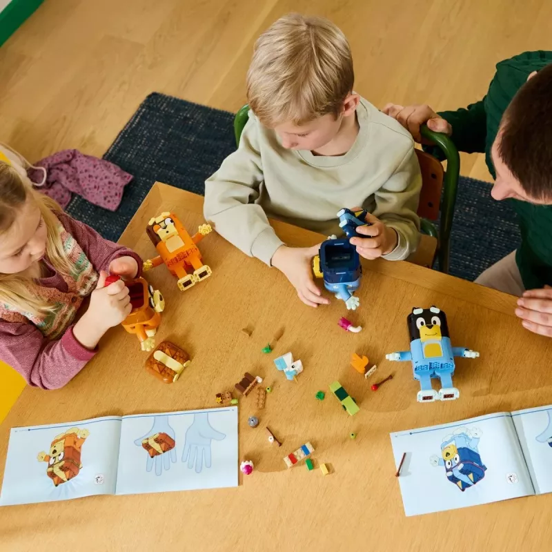 LEGO Bluey 11217 Οικογένεια Bluey από τουβλάκια (466 τεμ.)