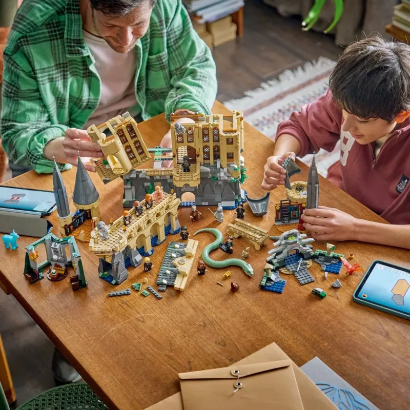 LEGO Harry Potter 76473 Κάστρο Hogwarts: Ανατολική πτέρυγα (2164 τεμ.)