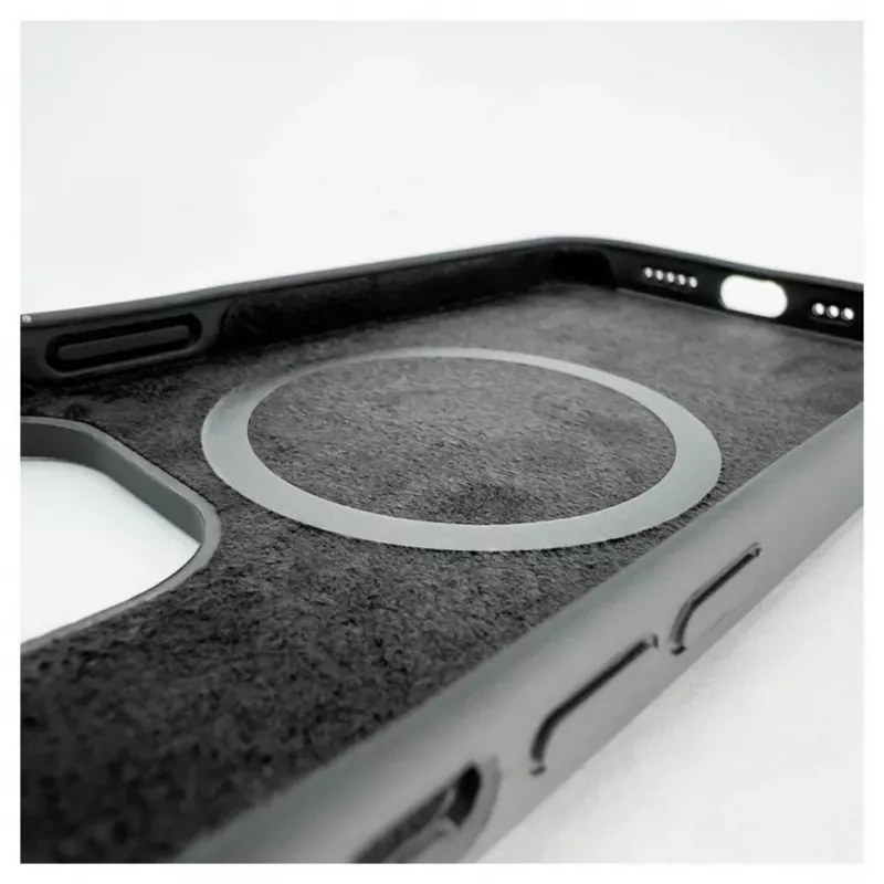 Evelatus Apple iPhone 12 Pro Max Premium MagSafe Θήκη Σιλικόνης Soft Touch Μαύρο