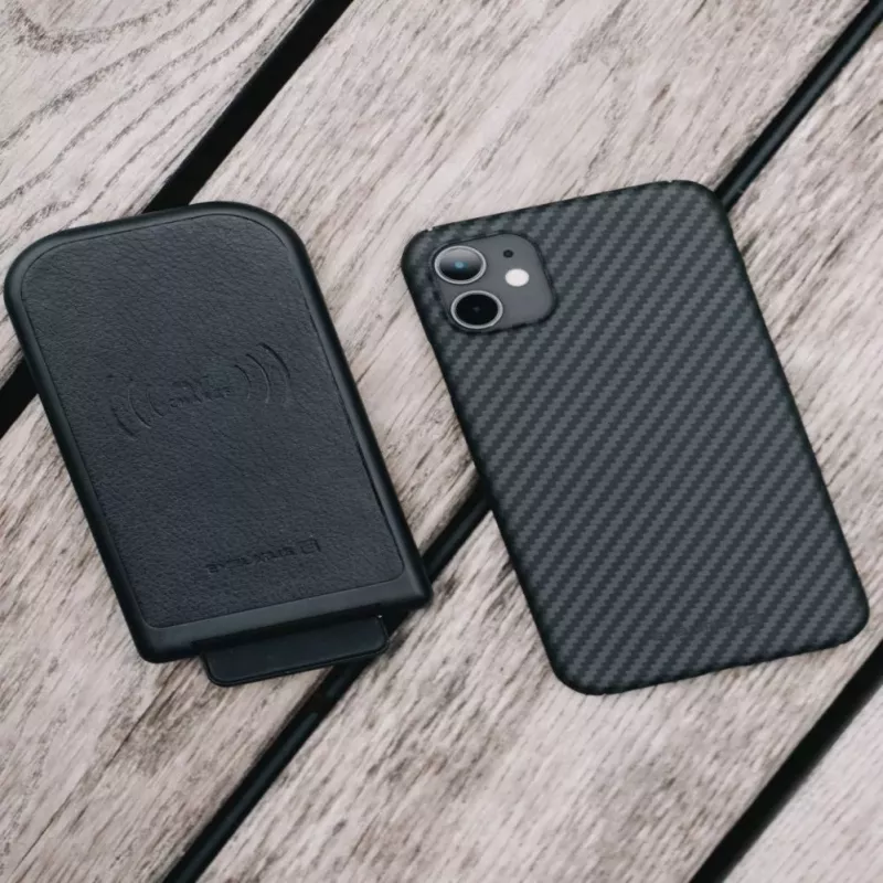 Evelatus Apple iPhone 11 Pro Max Premium Θήκη Carbon ECCI11 Μαύρη