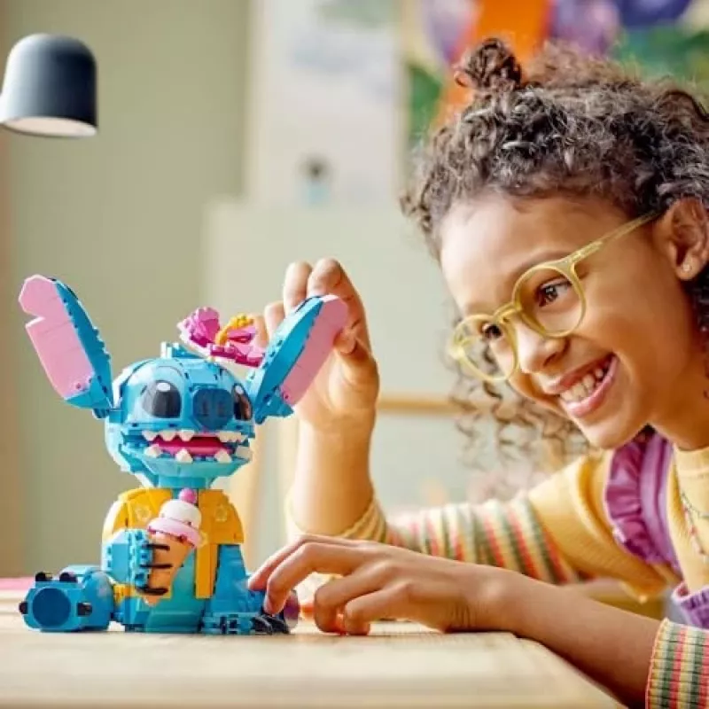 LEGO | Disney Stitch παιδικό παιχνίδι κατασκευής με παγωτό 43249