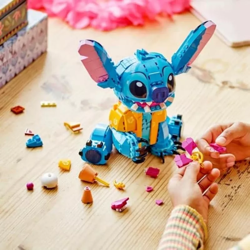 LEGO | Disney Stitch παιδικό παιχνίδι κατασκευής με παγωτό 43249