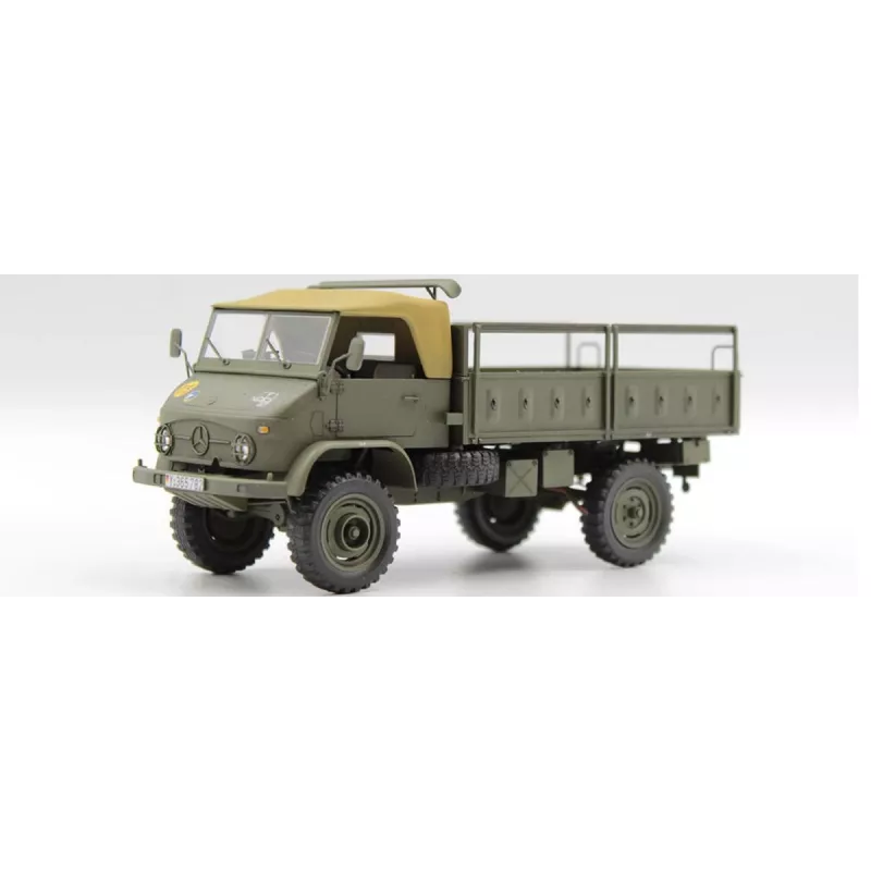 Πλαστικό μοντέλο οχήματος UNIMOG 404 S 1/35