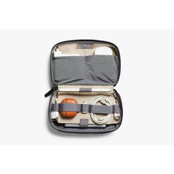 Bellroy Tech Kit - Οργανωτής για αξεσουάρ κινητών (Μπλε ναυτικό)