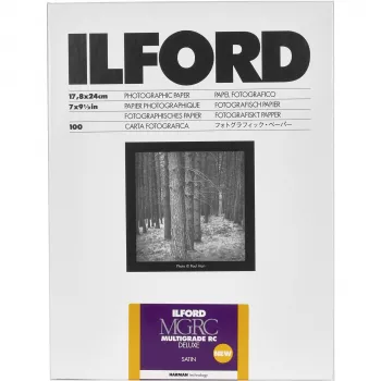 ILFORD Multigrade RC Deluxe Glossy Μεταβλητής Αντίθεσης Ασπρόμαυρο Φωτογραφικό Χαρτί 18x24 cm 100 Φύλλα