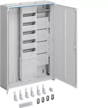 Hager Πλήρες ντουλάπι VF-5rh/APZ/Multimedia universZ 1100