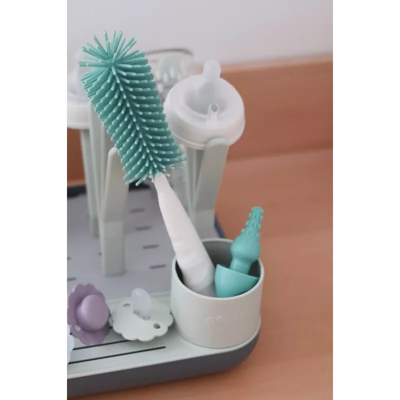 Beaba Σιλικονούχο Μπιμπερό και Βούρτσα Θηλών Sage Green