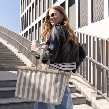 Reisenthel Carrybag Summerstripes Coffee Καλάθι αγορών 22L