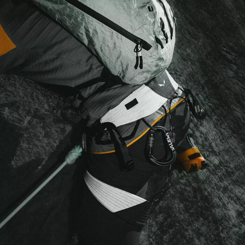 Salewa Harness NXT ζώνη αναρρίχησης μαύρο-λευκό M