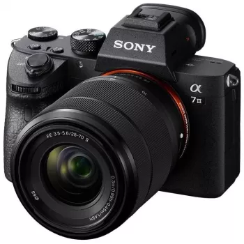 Sony Alpha ILCE-7 Mark III + Sony SEL 28-70mm f/3.5-5.6 OSS II κιτ mirrorless φωτογραφικής μηχανής