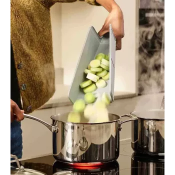 Joseph Joseph Chop2Pot Plus μπλε πτυσσόμενη σανίδα