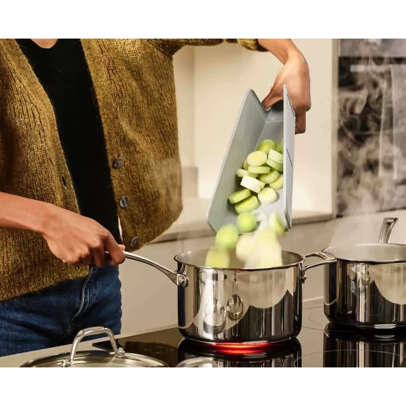 Joseph Joseph Chop2Pot Plus μπλε πτυσσόμενη σανίδα