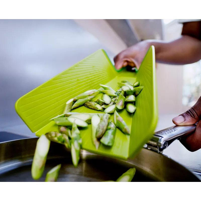 Joseph Joseph Chop2Pot Plus Green πτυσσόμενη σανίδα κοπής