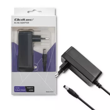 Qoltec Τροφοδοτικό με βύσμα 45W 15V 3A 5,5x2,1mm
