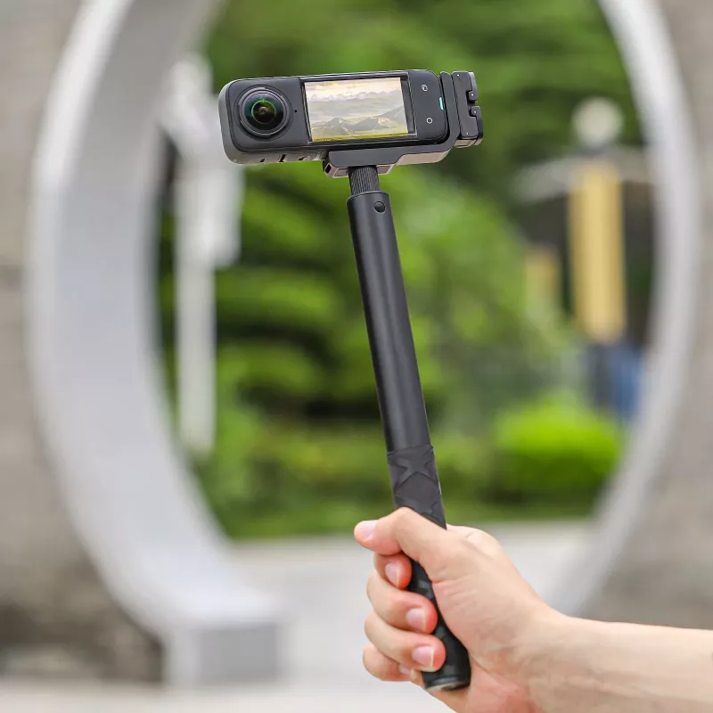 SUNNYLIFE Protective Frame Camera Cage for Insta360 X4 with 1/4 inch Thread and Cold Shoe Mounts