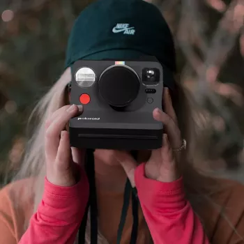 LOVEINSTANT Καπάκι προστασίας αλουμινίου για Polaroid Now Now+ μαύρο
