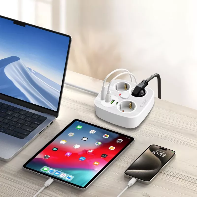 TECH-PROTECT PCS3X4 Πολύπριζο 2 USB & 2 Type-C & 3 Πρίζες 200cm Λευκό