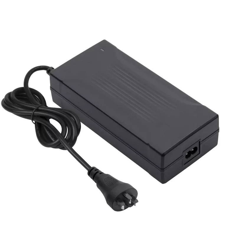 Akyga AK-EV-25 Φορτιστής 42V/4A 168W Bosch 1,2m