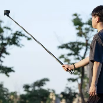 Ulanzi MT-57 Τρίποδο selfie stick με ασύρματο τηλεχειριστήριο Bluetooth, Μαύρο