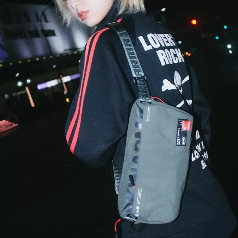 SKINARMA Fardel Τσάντα Crossbody Ivory
