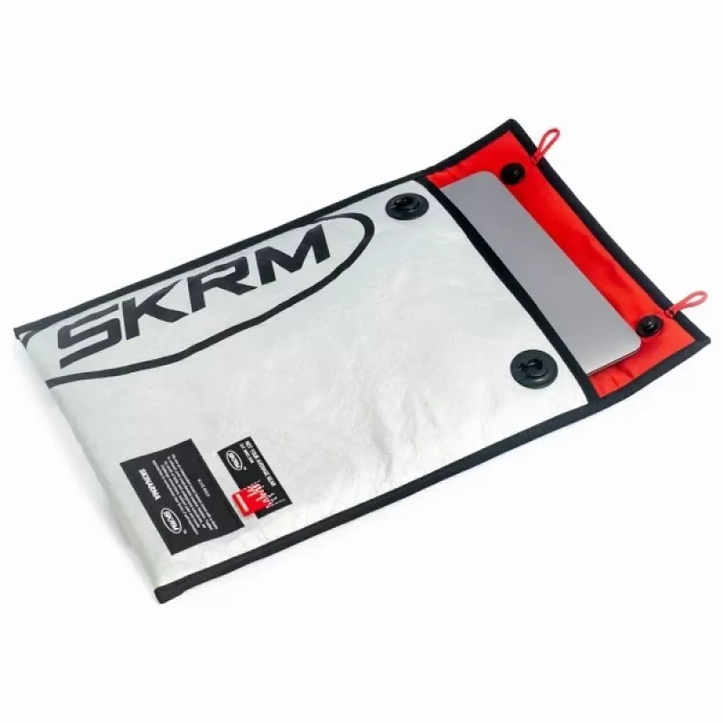 Skinarma Torba Comet Θήκη laptop 14 ιντσών Ασημί