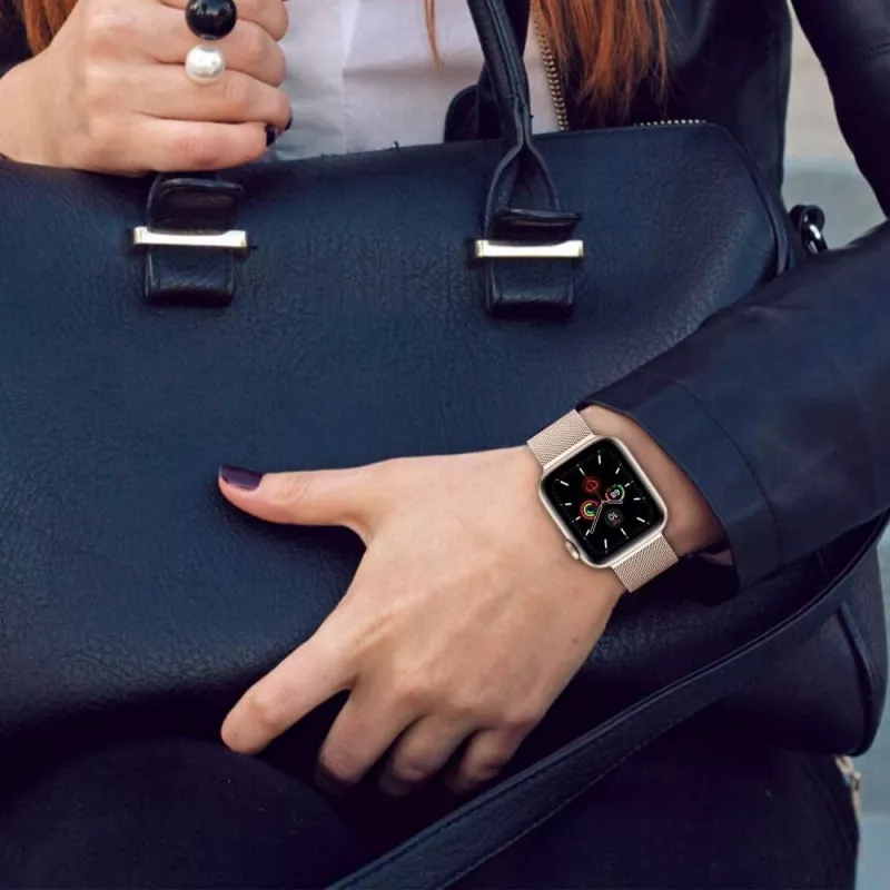 TECH-PROTECT Milanese Loop για Apple Watch 4 / 5 / 6 / 7 / 8 / 9 / SE (38 / 40 / 41 mm) Starlight