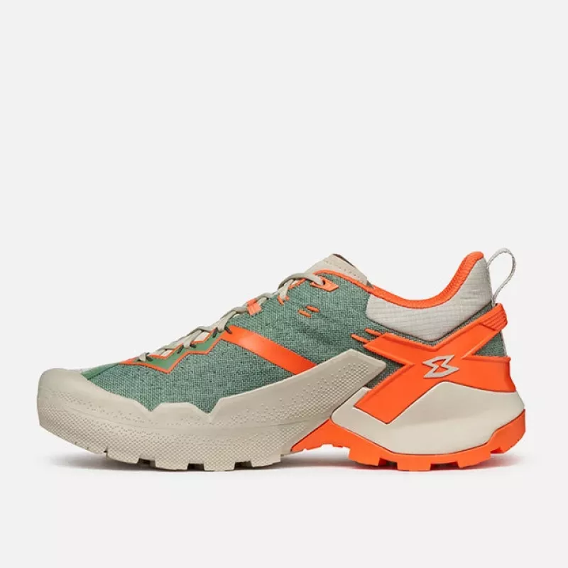 Garmont 9.81 Onyx GTX Approach Shoes - Agate Grey / Firecracker Orange (EU 44)