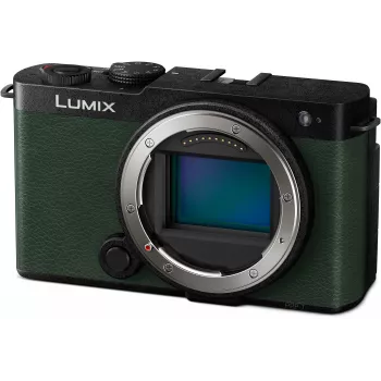 Panasonic Lumix DC-S9E-G full-frame κάμερα συστήματος με αισθητήρα 24,2MP CMOS, σταθεροποιητή εικόνας 5 αξόνων, βίντεο 6K, L-Mount, σκούρο ελιά