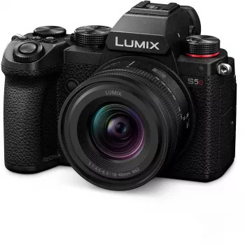 Κάμερα Panasonic Lumix DC-S5D με κιτ φακού 18-40mm (DC-S5DNE-K)