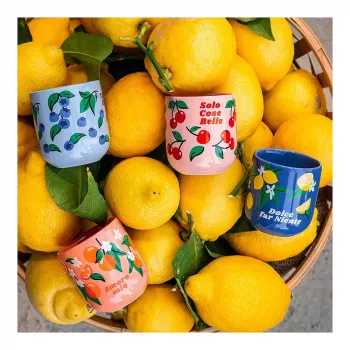 Bialetti Fruit Vibes Σετ κεραμικών φλιτζανιών καφέ, 300 ml, Πολύχρωμο, κατάλληλα για πλυντήριο πιάτων και φούρνο μικροκυμάτων