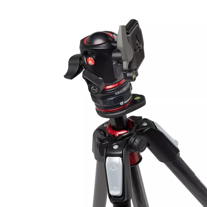 Manfrotto MK055CXPRO4BHQR ανθρακονημάτινο τρίποδο με κεφαλή μπίλιας