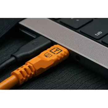 Tether Tools TetherPro Optima 10G καλώδιο USB-C σε USB-C με γωνιακό βύσμα, 1.8 m, πορτοκαλί (CUC06RTG2-ORG)