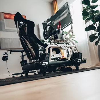 Oplite Cockpit Chassis R8 Fury White σκελετός προσομοιωτή αγώνων