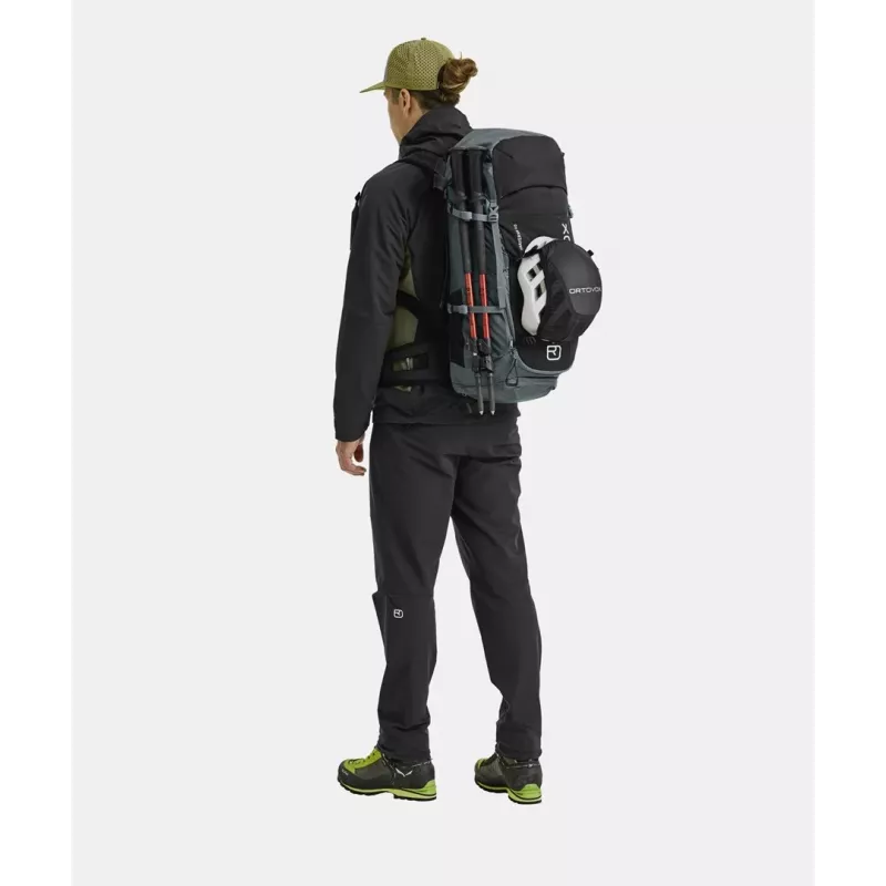 Ortovox Traverse 40 σακίδιο πεζοπορίας - blk raven