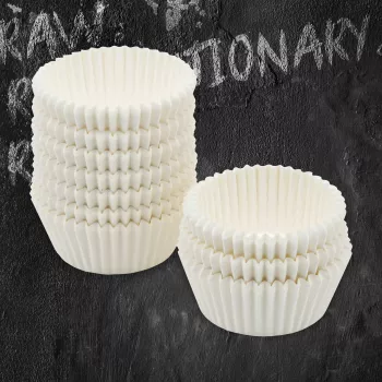 FACKELMANN 21615 Φόρμες για muffins & cupcakes, αδιάβροχο χαρτί ψησίματος, λευκό, διάμετρος 5,0 cm, 250 τεμ.