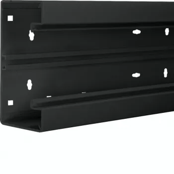 Hager BR6513019011 κάτω τμήμα καναλιού καλωδίων 2000 mm x 130 mm μαύρο