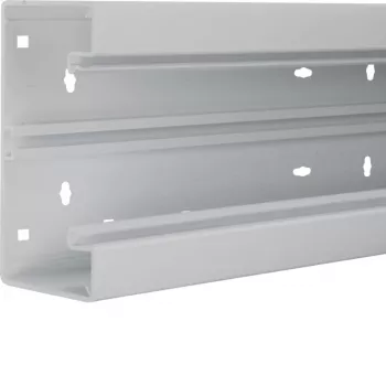 Hager BR6517017035 Κάτω τμήμα καναλιού καλωδίων, PVC, ανοιχτό γκρι, 65x170mm, βάθος 80mm, μήκος 2500mm