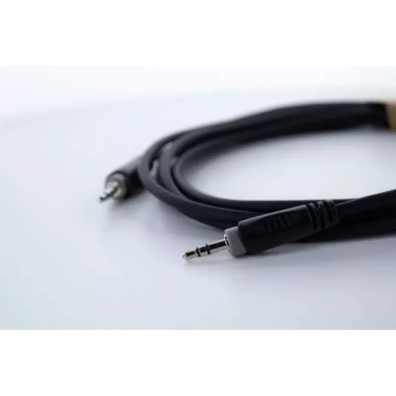 Cordial 14829 Καλώδιο ήχου 3,5mm jack, 1,5m, Μαύρο, περίβλημα PVC, Twisted Pair