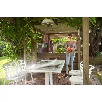 Black & Decker 18V Πλυστικό μηχάνημα υψηλής πίεσης με μπαταρία 24 Bar με μπαταρία 2,0Ah και φορτιστή (BCPC18D1-QW)
